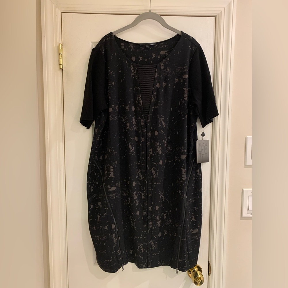 Black Patterned Short Sleeve Dress